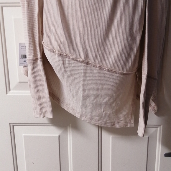 Free people top thermal size L - Picture 7 of 8